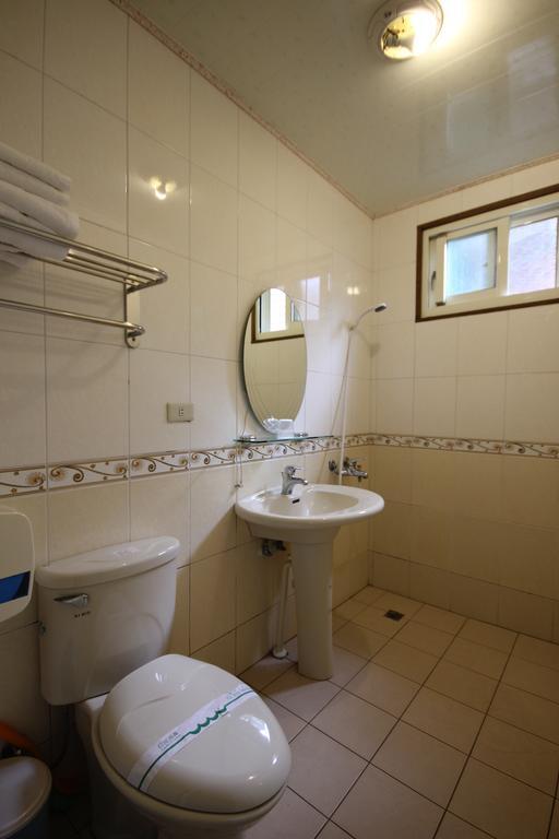 Qing Jing Xiao Taiyang Jingguan Homestay เหรินอ้าย ภายนอก รูปภาพ